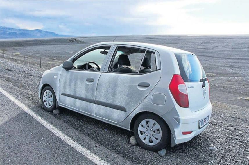 Sand and ash damage risk when driving a campervan in Iceland on the south coast