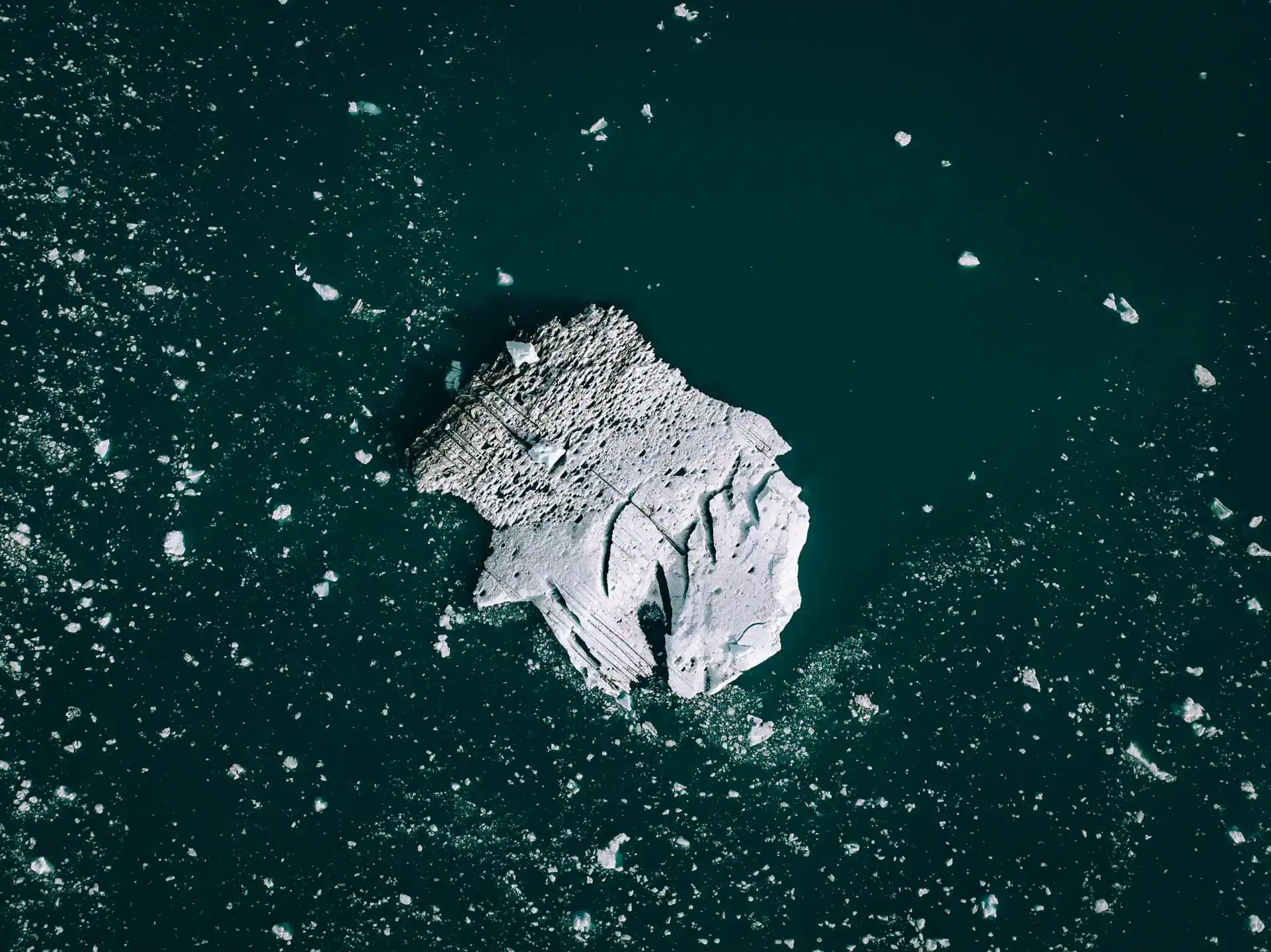 glacier floating on the glacier lagoon 